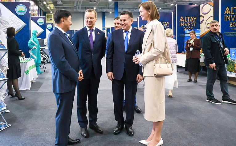 Делегация Совета Федерации приняла участие в проходящем в Усть-Каменогорске пленарном заседании Международного инвестиционного форума «Алтай Инвест-2025»
