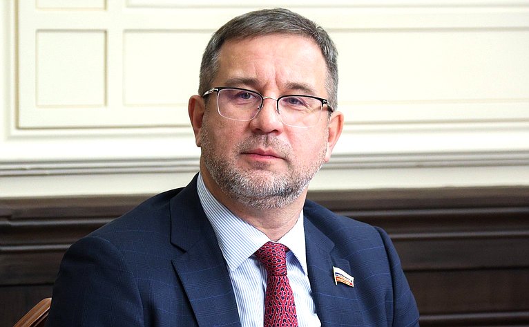 Николай Владимиров