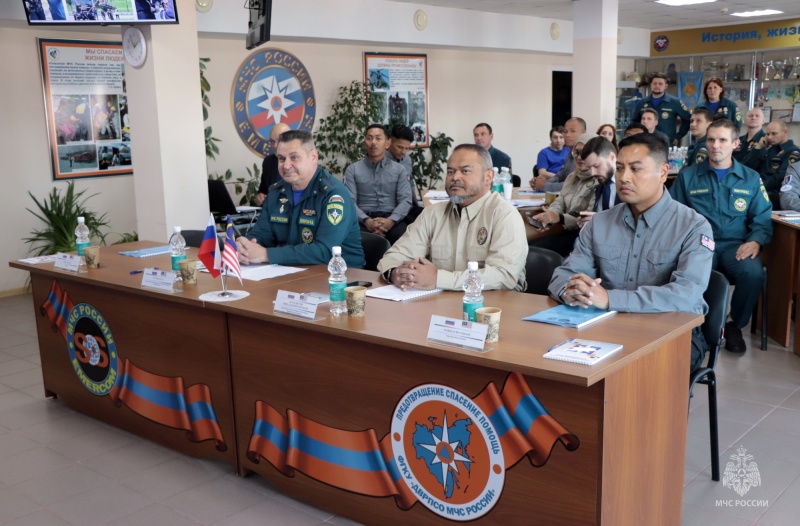 Спасатели двух стран готовятся к российско-малазийским учениям в Хабаровске