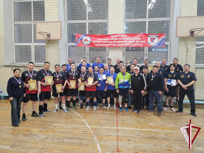  В Якутске среди частных охранных организаций состоялся товарищеский турнир по волейболу 