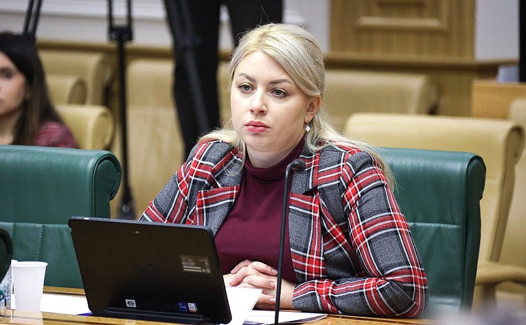 Заседание организационного комитета IV Международного форума «Содружество моды»