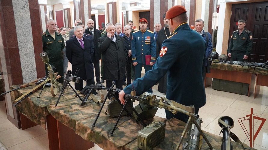 В Саратове состоялись торжественные мероприятия ко Дню ветерана войск правопорядка