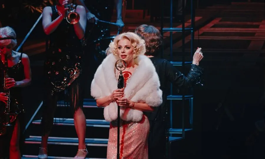 В городе на Неве пройдет спектакль «В джазе только девушки» | ФОТО Яндекс Афиша 