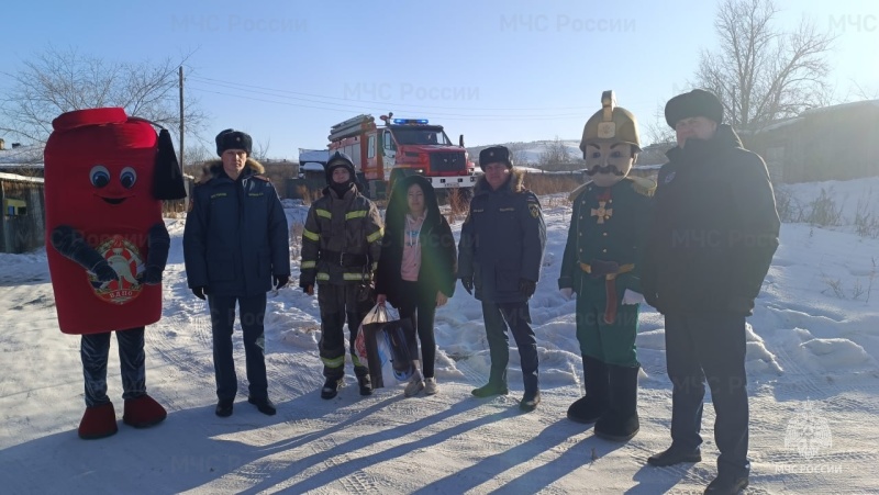 Забайкальские спасатели исполняют желания детей