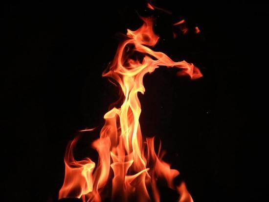 В Ижевске вечером 18 марта сгорела баня