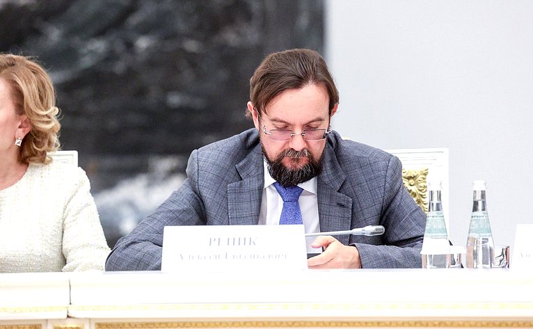 Заседание Совета при Президенте Российской Федерации по реализации государственной демографической и семейной политики