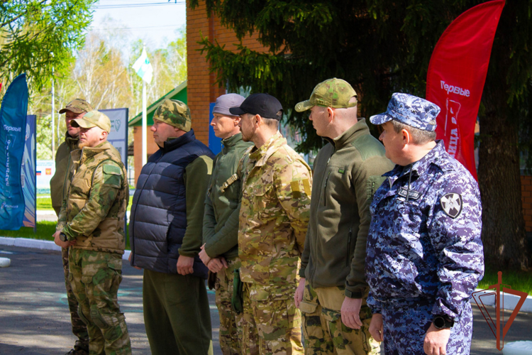 В Уральском округе Росгвардии состоялись патриотические мероприятия для молодежи