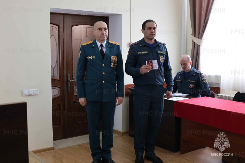 Торжественное собрание ко Дню защитника Отечества