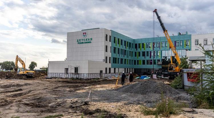 Белгородские школы и поликлиники оказались в зоне риска неисполнения нацпроектов