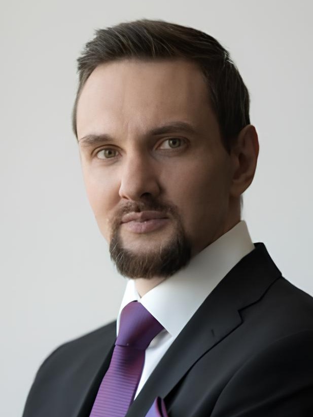 Дмитрий Казанцев
