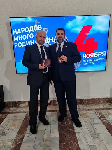 Президент России указал наградить знаками отличия двух ветеранов СВО из ХМАО