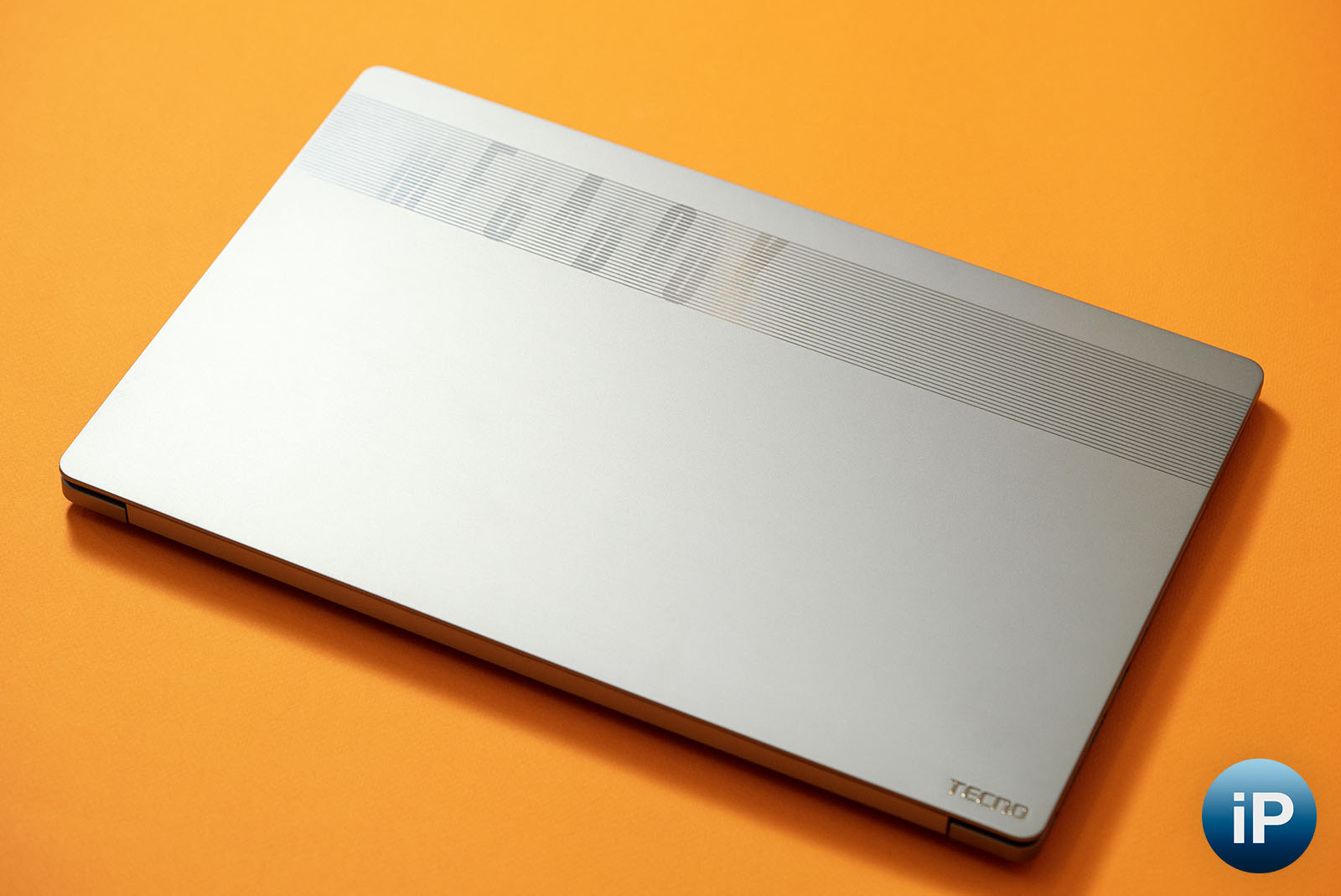 Tecno megabook t1 5560u. Ноутбук MEGABOOK. Techno ноутбук MEGABOOK цвета. Матрица ноутбука Techno MEGABOOK t1. Ноутбук Tecno MEGABOOK t1 синий.