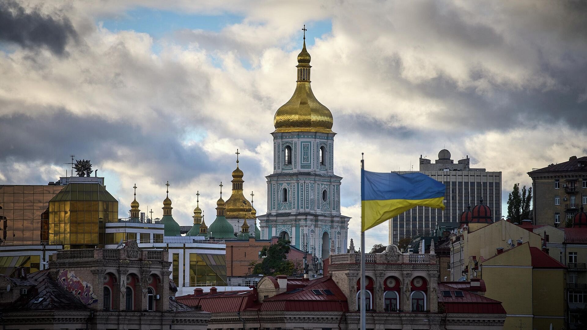 Эксперт рассказал, как выносят решения о провокациях против России в Киеве