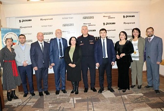 В Доме печати г. Черкесска чествовали журналистов региональных СМИ