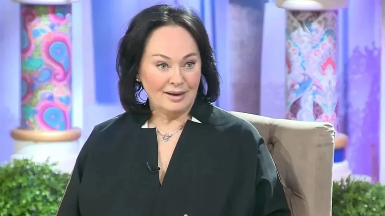 Лариса гузеева давай поженимся сегодняшний выпуск. Лариса гузеева давай поженимся. Давай поженимся лариса гузеева и роза сябитова. Гузеева 2022. Шоу давай поженимся.