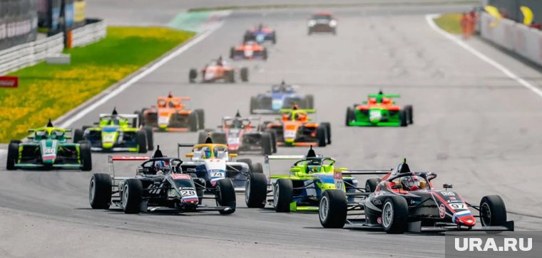 Спортсмены могут сделать следующий важный шаг в своей карьере на отечественных автодромах