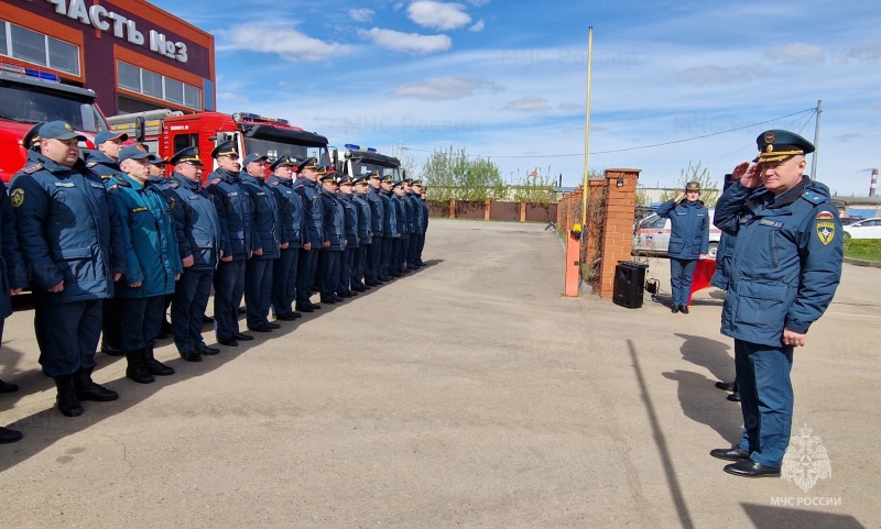 5 единиц спецтехники пополнили автопарк МЧС России в Костромской области