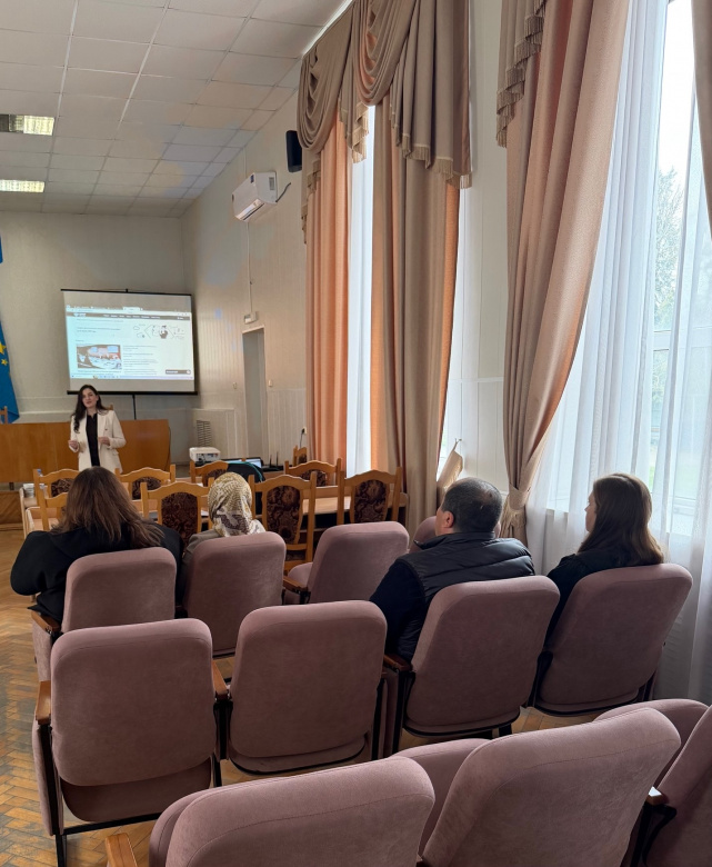 Семинар, проведенный в муниципальном образовании «Шовгеновский район».jpg
