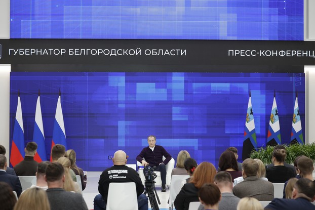 Губернатор прокомментировал задержание министров Рустэма Зайнуллина и Владимира Базарова.