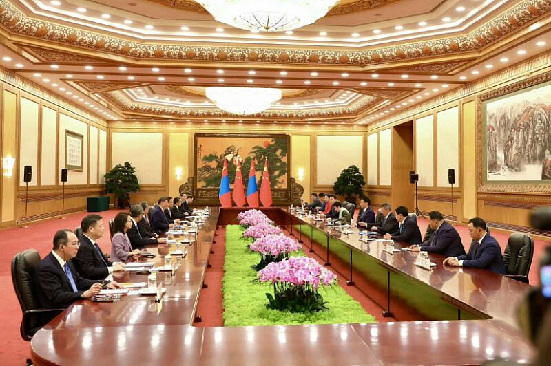 Встреча Председателя КНР с Президентом Монголии