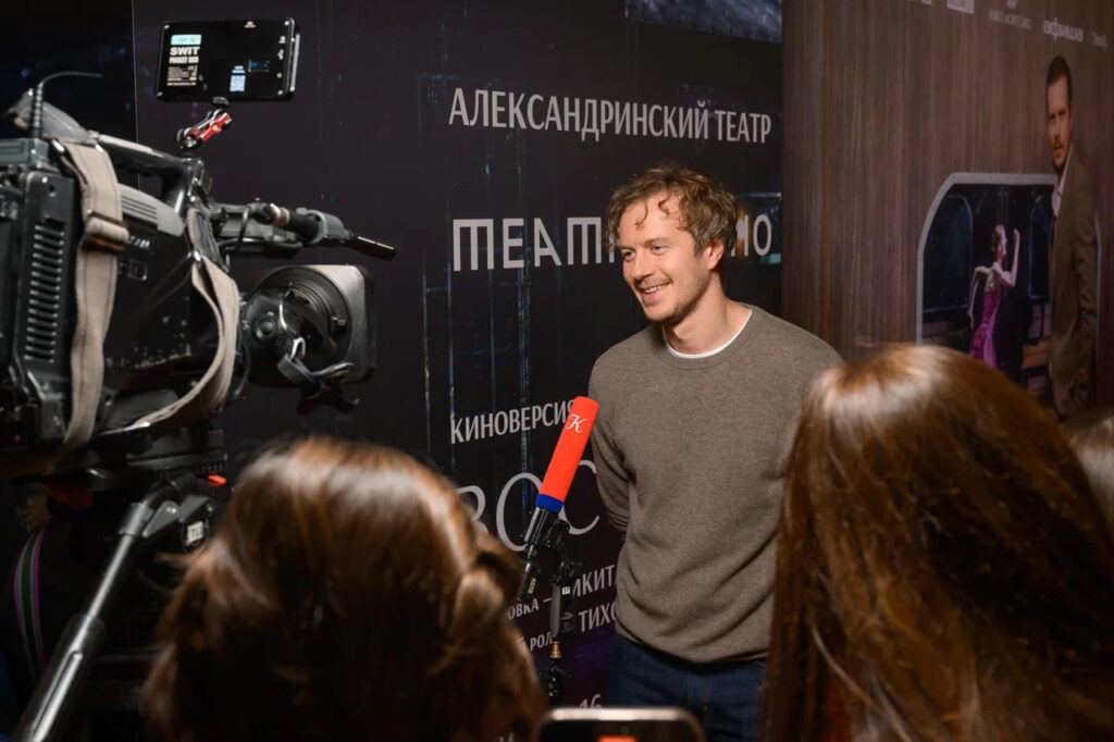 Актер Тихон Жизневский
