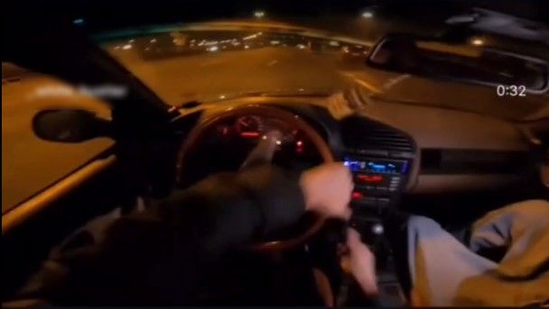 Дрифтер из Ижевска в очередной раз устроил гонки в Петербурге