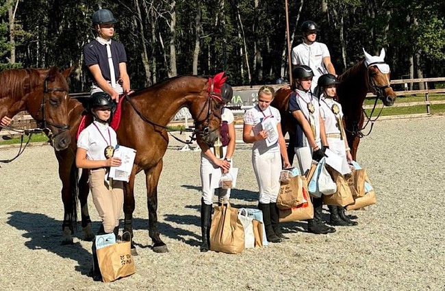 15 медалей привезли белгородские спортсмены с Чемпионата Воронежской области по конкуру