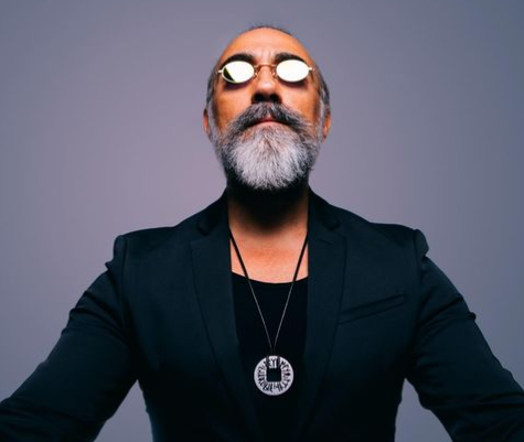 Окан Ялабык нашел оправдание ляпам в «Великолепном веке»: «Это не урок истории»