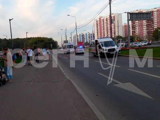 Автомобиль сбил двух девочек на юго-западе Москвы