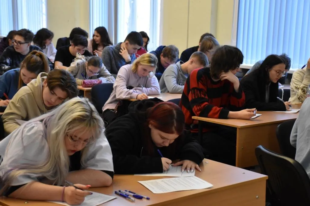 Колледж программирования в москве. Мирэа кибербезопасность. Программист колледж. Колледж по программированию во владимире. Колледж программирования.