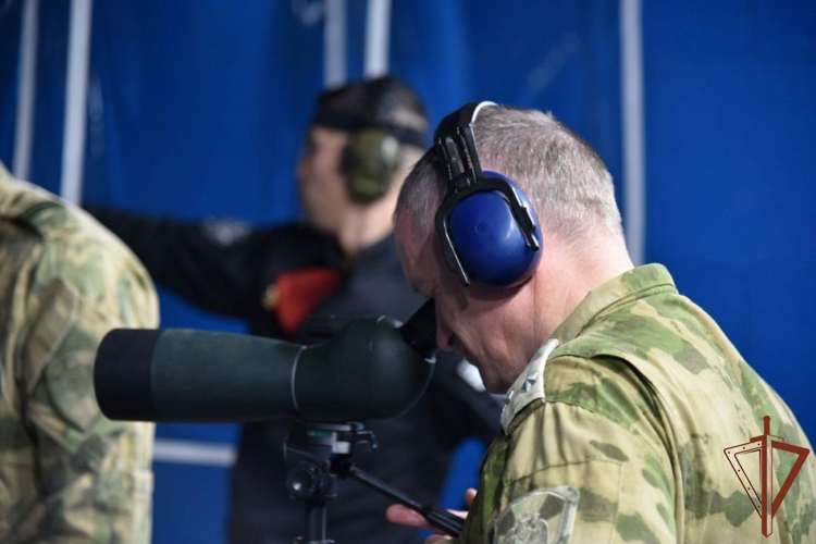 В Удмуртии завершился чемпионат Росгвардии по летнему офицерскому троеборью (видео)