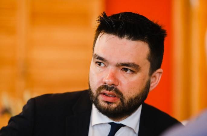 Салават Галиев, обвиняемый в получении взятки и мошенничестве, взят под стражу
