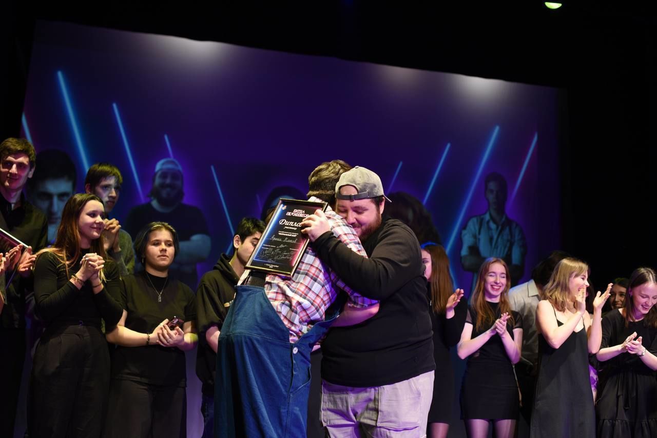 битва режиссеров. режиссер театра. битва режиссеров. Vattenfall protests to privatization. театр около.