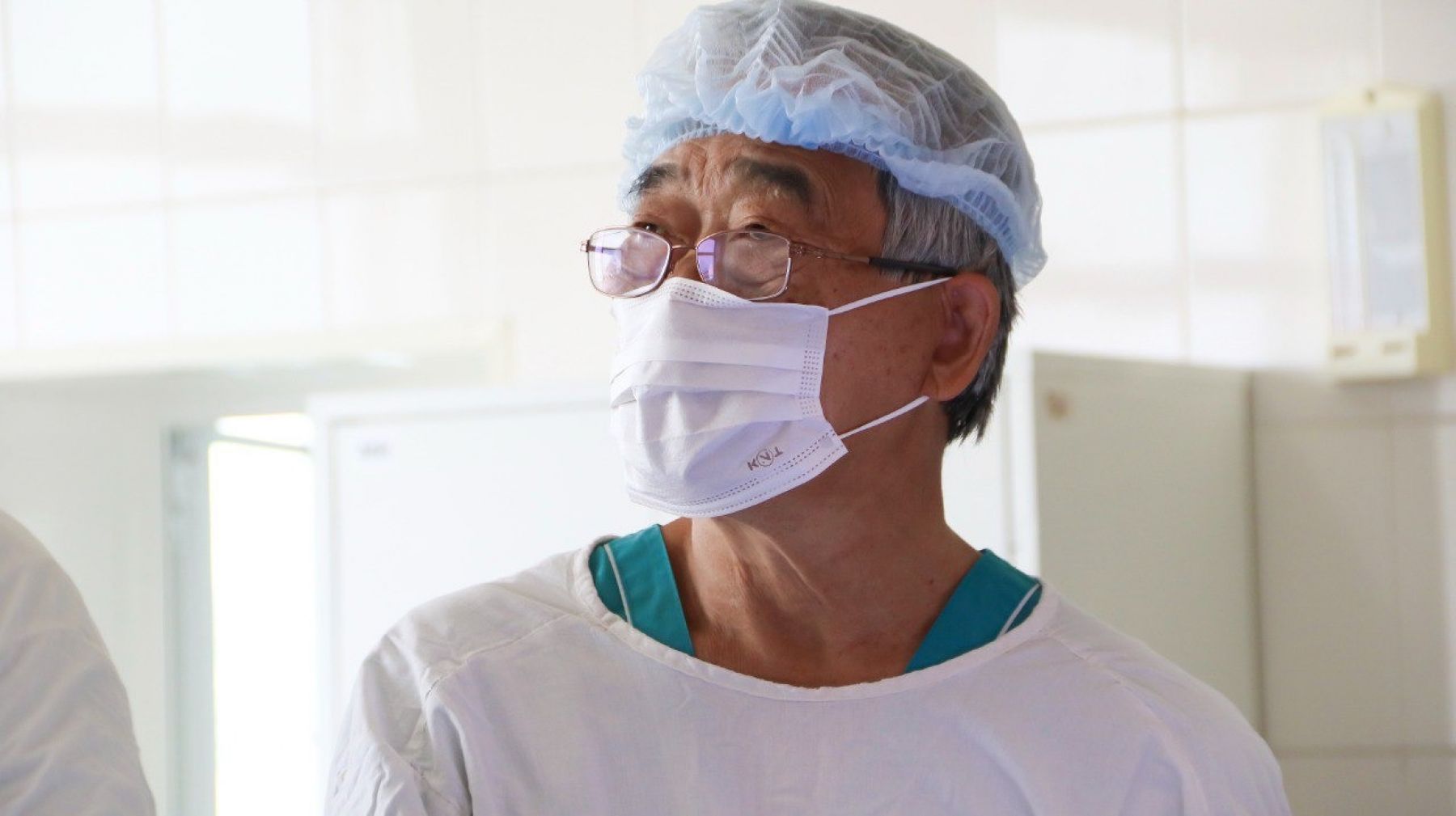 Хирург Юрий Тен