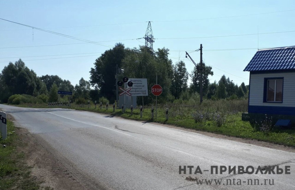Мотоциклист погиб от столкновения с поездом на переезде в Удмуртии