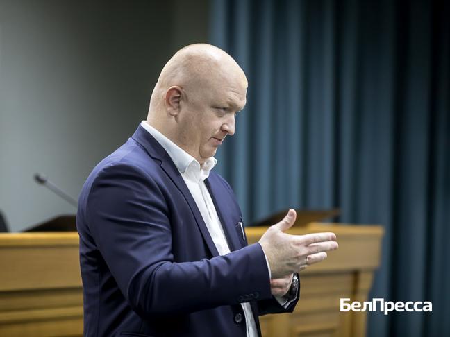 Министры не обижаются. О чём говорили студенты на встрече с главой белгородского Минздрава - Изображение 1