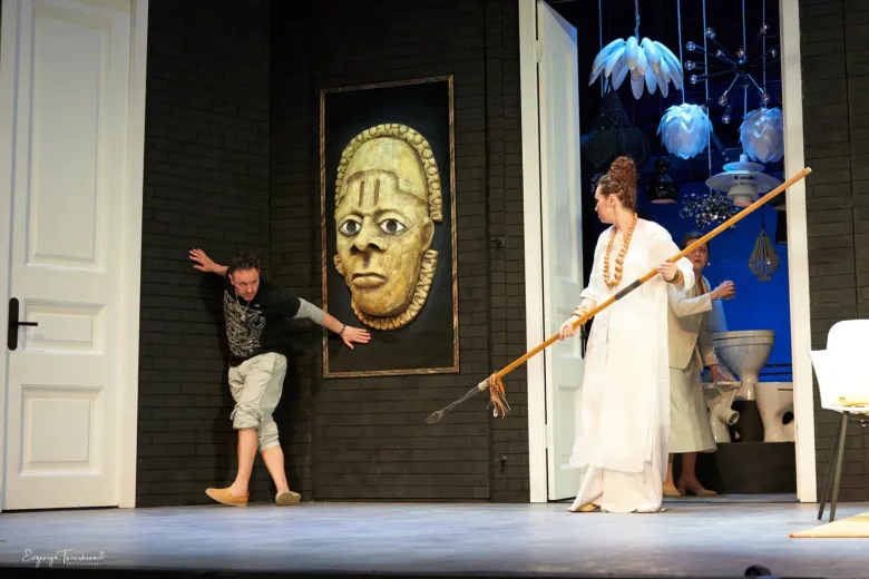 На сцене La’Театра покажут яркую комедию по мотивам Романа Полански