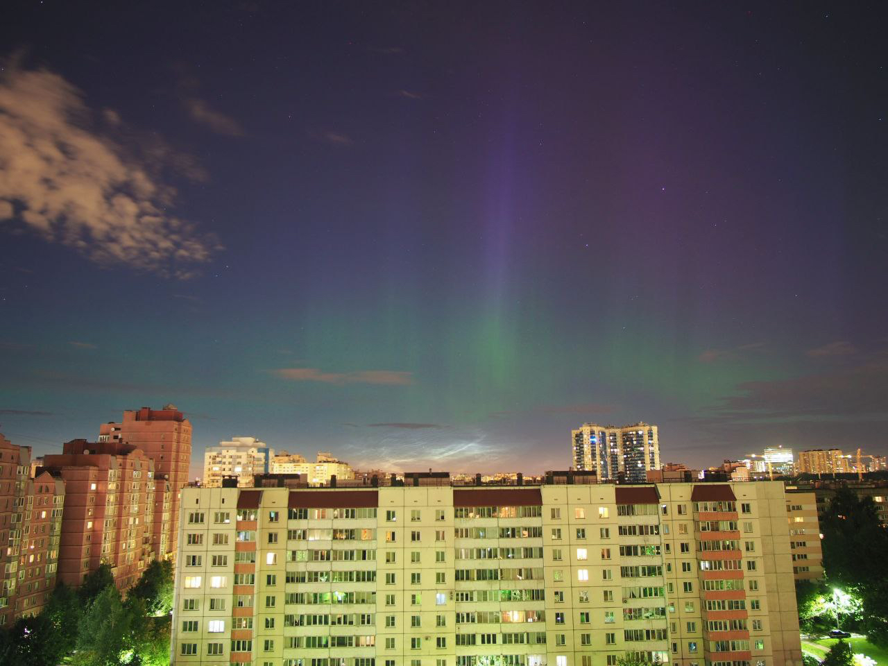 в москве северное сияние