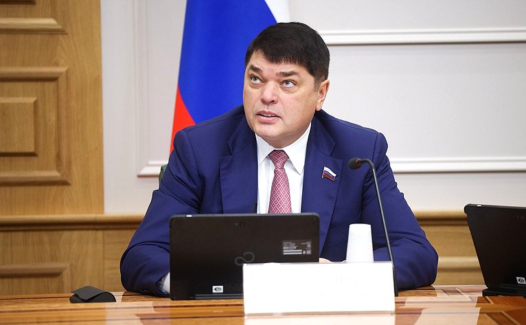 Дмитрий Василенко