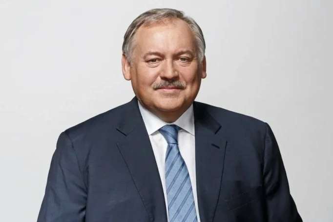 Депутат ГД РФ Константин Затулин поздравил Фонд поддержки и защиты прав соотечественников с 15-летием