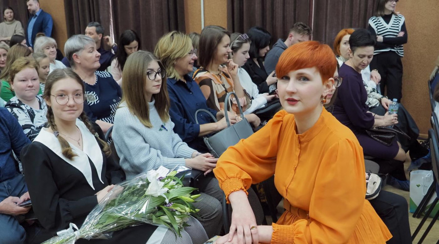 закон о стимулирующих выплатах педагогическим работникам. критерии оценивания в дополнительном образовании. национальный проект образования слайд. факторы поощрения труда. компенсация педагогическим работникам.