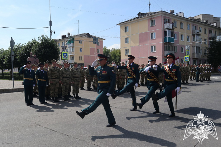 Боевое знамя вручено воинской части Росгвардии в Зеленогорске