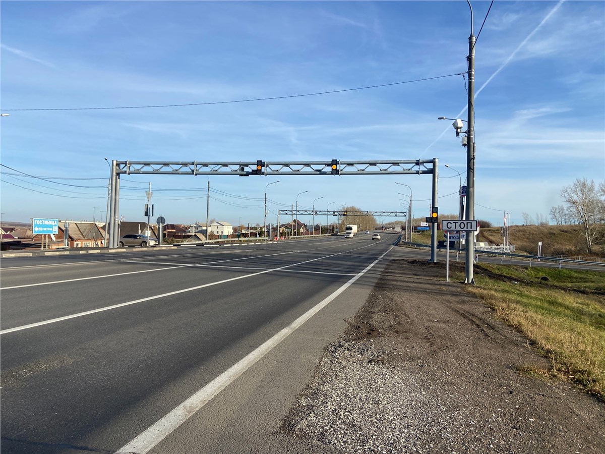 д выезд. трасса набережные челны казань. паркинг шереметьево b. перекрестки на грунтовой дороге. д выезд.