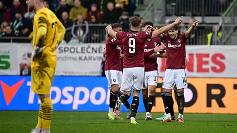 «Арарат-Армения» - «Спарта»: хозяева могут выдать матч жизни