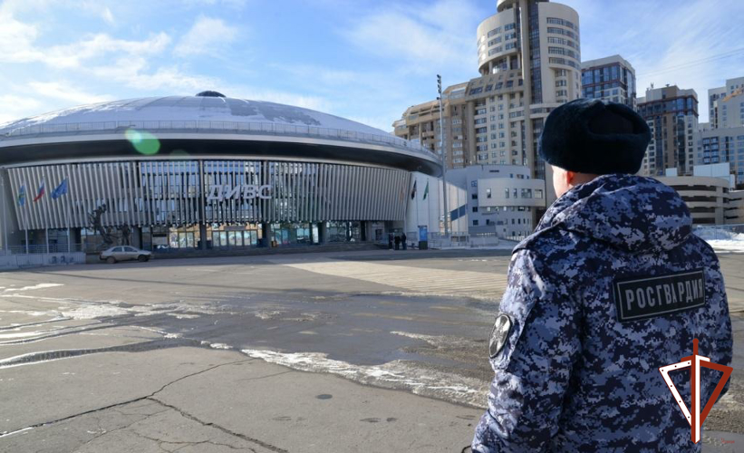 В Екатеринбурге Росгвардия обеспечила охрану порядка на матче чемпионата России по баскетболу среди женщин