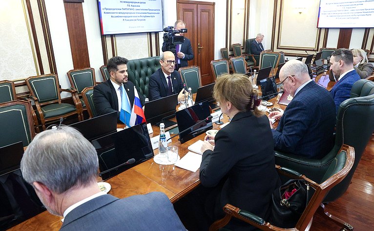 Встреча председателя Комитета Совета Федерации по международным делам Григория Карасина с Председателем Парламента стран Латинской Америки и Карибского бассейна Роландо Мигелем Гонсалесом Патрисио