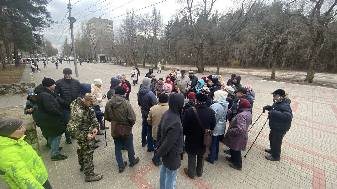 Обсуждения воронеж. Мирный митинг в Бишкеке сейчас. Митинг Бишкек октябрь. Бишкек сейчас. Митинг разрушения Кыргызстан.