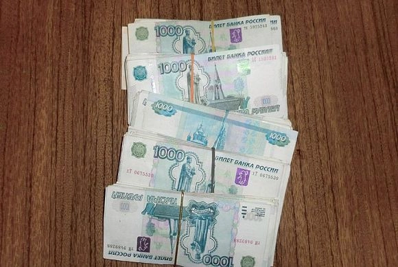 Земетчинская начальница почтового отделения присвоила 400 тысяч рублей