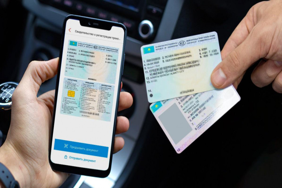 Фотографирует на смартфон документы. Документ смартфон. Adobe scan. Документы на смартфоне. Фотографирование документов смартфоном.