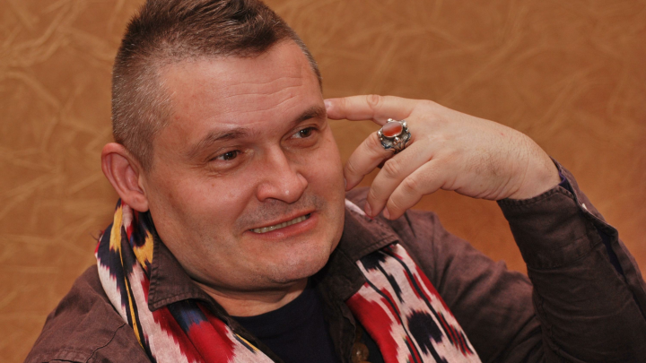 SHOT: телеведущий Александр Васильев «не вернётся в Россию ни за какие деньги»